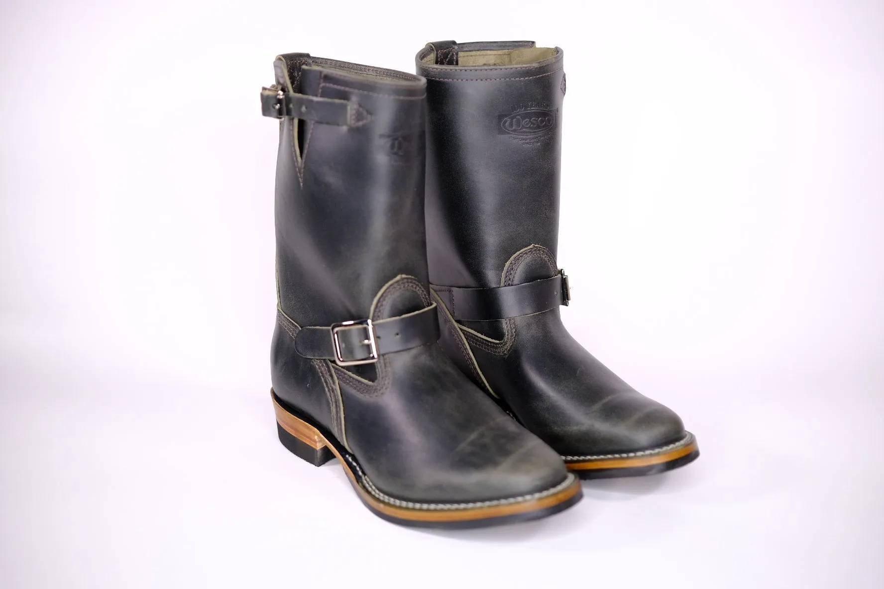 Wesco Boots X The Shop Mister Lou Petrolio Olive waxed Black Horsehide Engineer